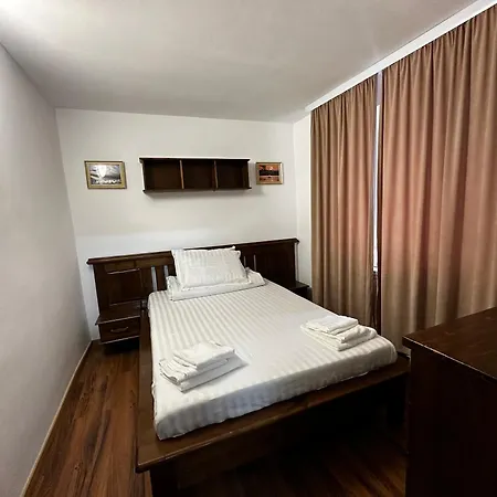 Casa Lui Neica Guest House Tulcea Exterior photo