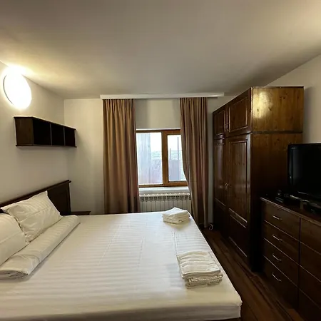 Casa Lui Neica Guest House Tulcea Exterior photo